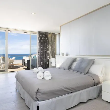 Appartement Luxury Penthouse With Sea Views And Terrace La Caleta *