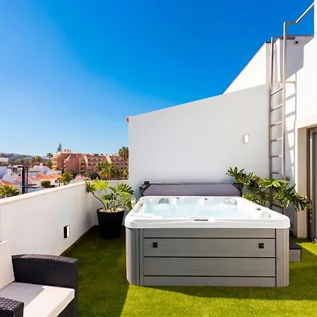 La Caleta Penthouse, Private Jacuzzi, Sea Views Costa Adeje (Tenerife)