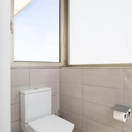 Luxury Penthouse With Sea Views And Terrace La Caleta Appartement *