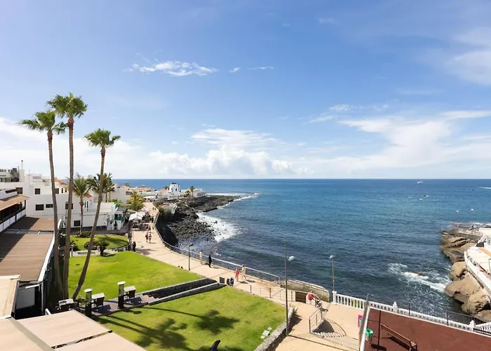 Luxury Penthouse With Sea Views And Terrace La Caleta *