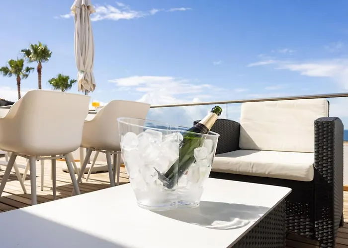 Luxury Penthouse With Sea Views And Terrace La Caleta 公寓 *